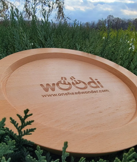 Holzschale mit Wöödi Logo